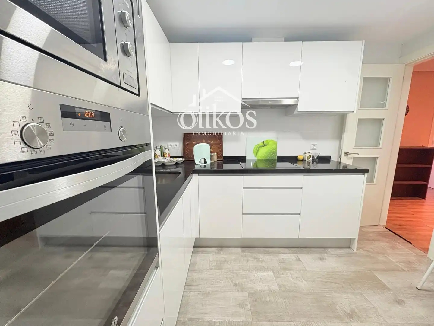 Küche von Wohnung zum Verkauf in Salamanca mit Heizung, Parkett und Balkon