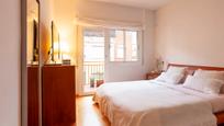 Bedroom of Flat for sale in Esplugues de Llobregat  with Balcony