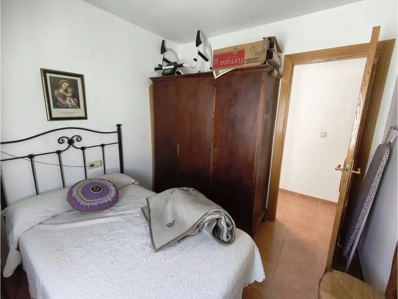 Habitación de Ático en venta en Baza con Calefacción y Terraza