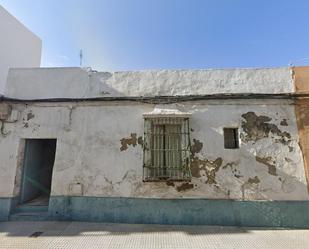 Exterior view of House or chalet for sale in Chiclana de la Frontera