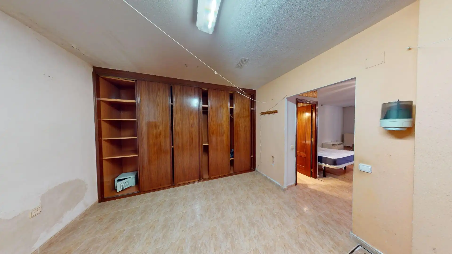 Casa adosada en venta en El Molar (Madrid) con Calefacción, Jardín privado y Terraza