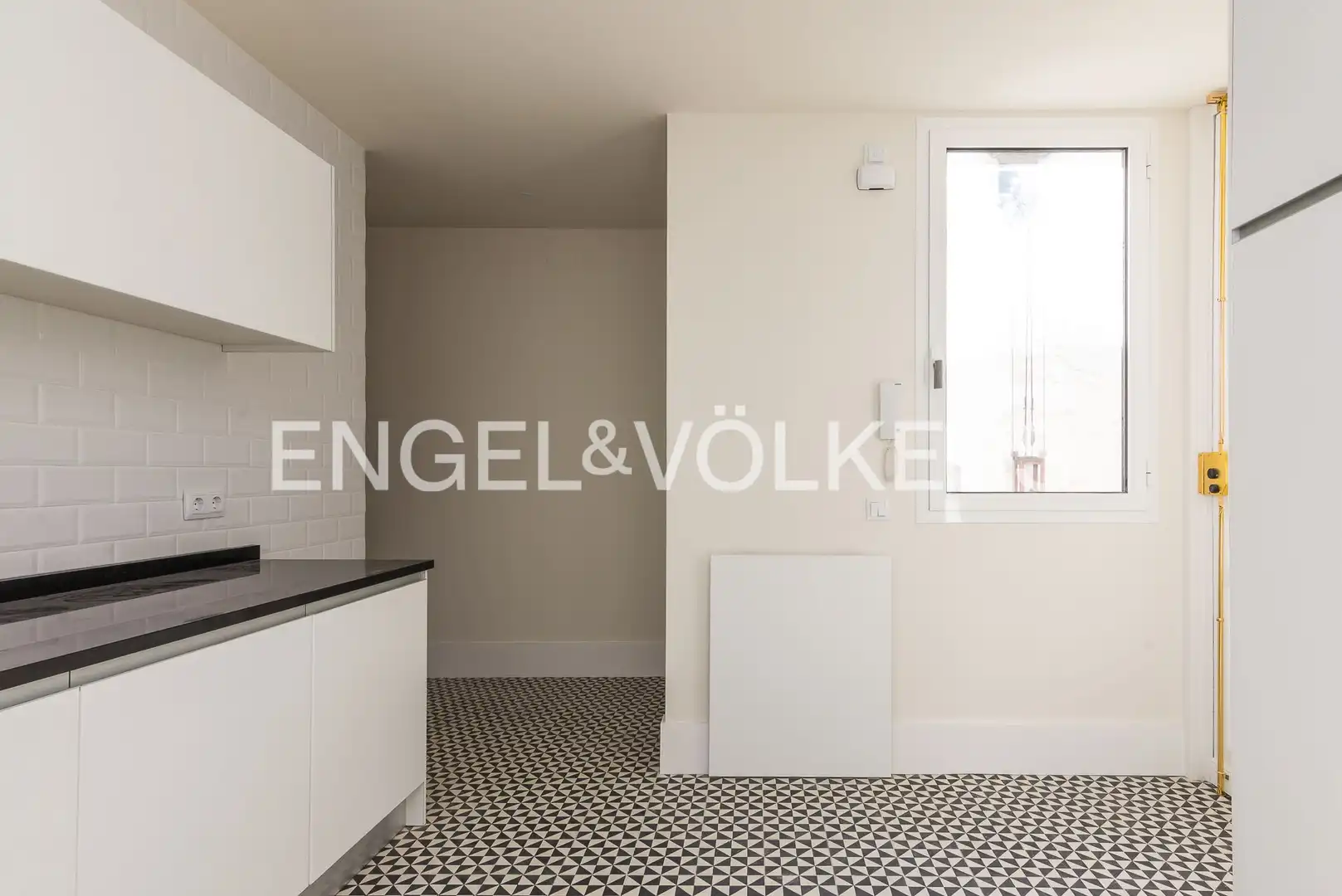 Flat with terrace to rent in Paseo del Prado, imagen 15
