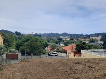 Terreny residencial en venda a Rúa Telleiros 7