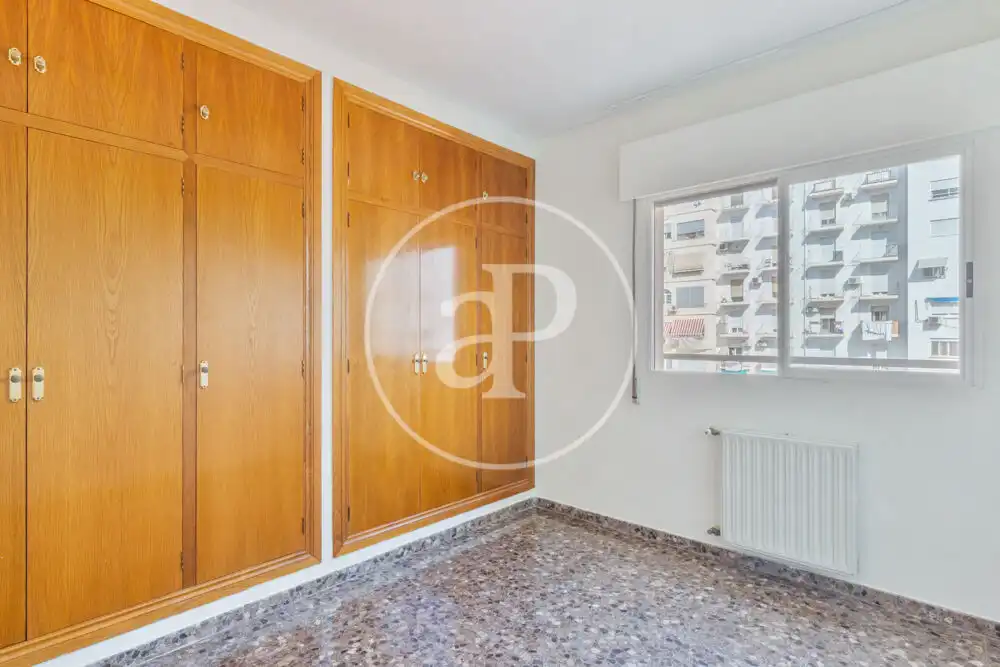 Piso en venta en Av. de Peris i Valero, Russafa