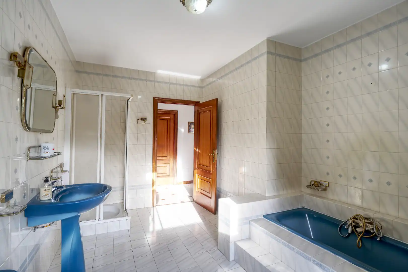 Bathroom of Houses for sale in Brión  with Heating, Private garden and Terrace
