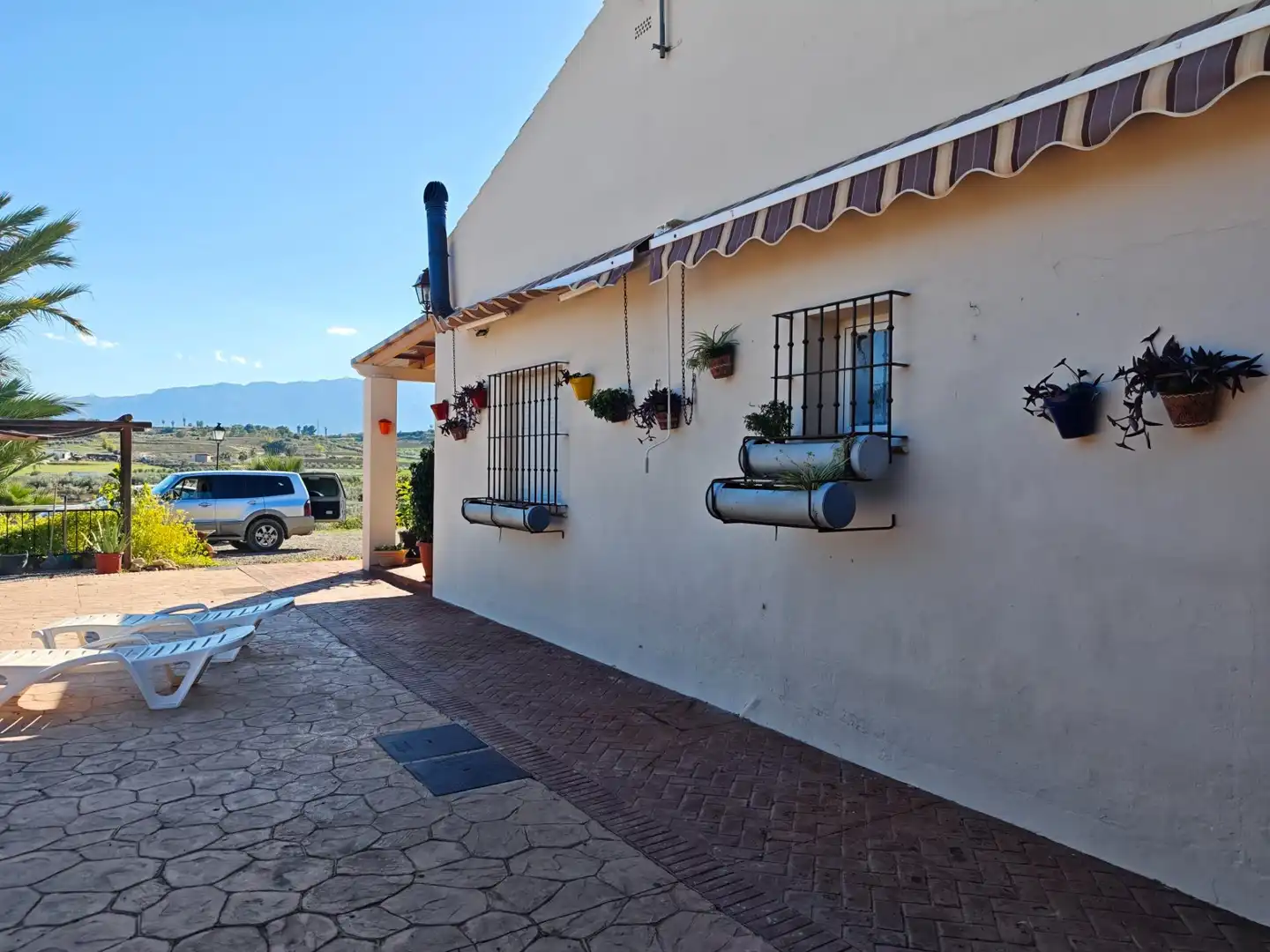 Vista exterior de Finca rústica en venta en Cártama con Aire acondicionado, Calefacción y Jardín privado