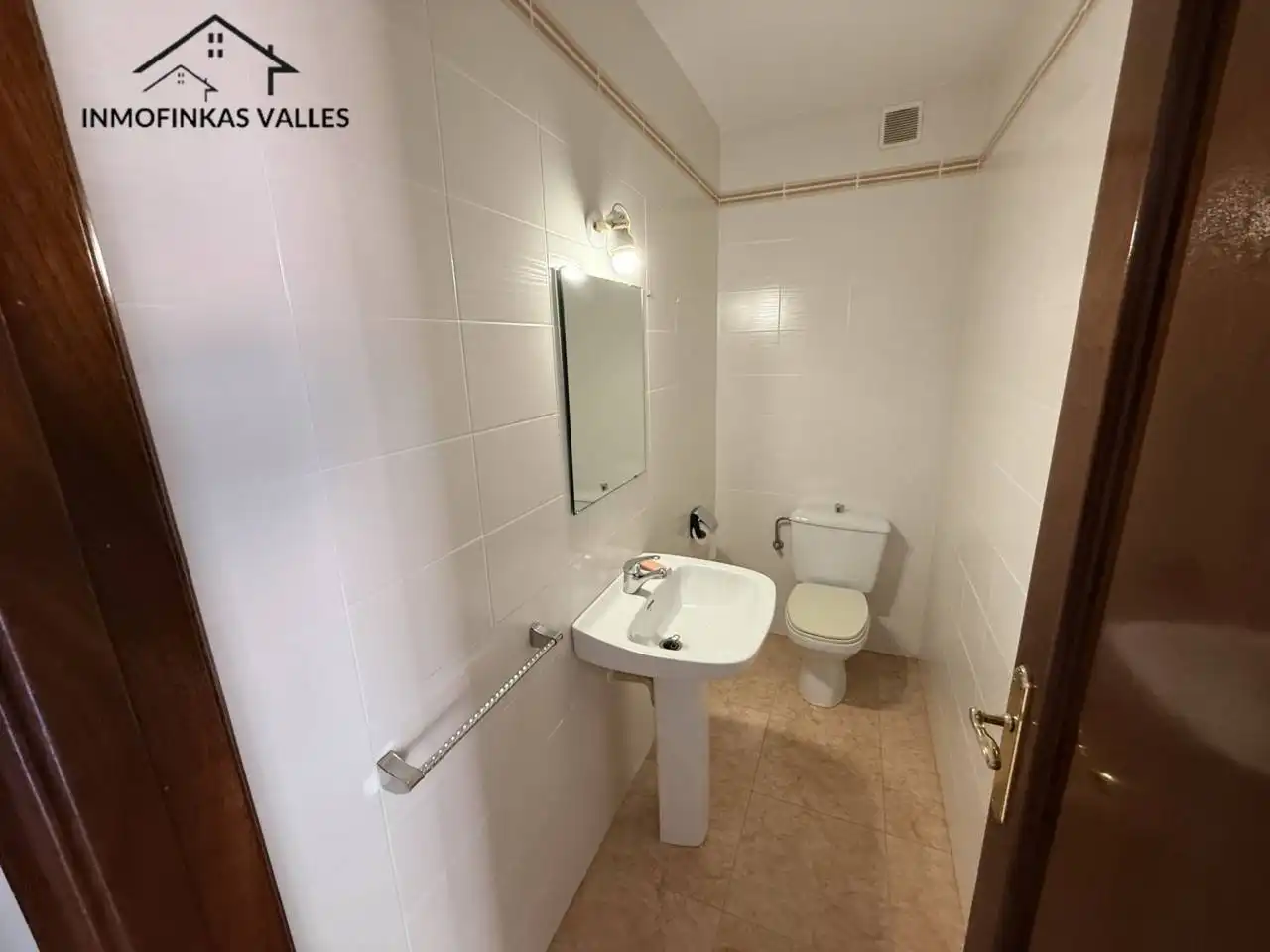 Bathroom of Detached homes for sale in Parets del Vallès  with Air Conditioner, Heating and Private garden