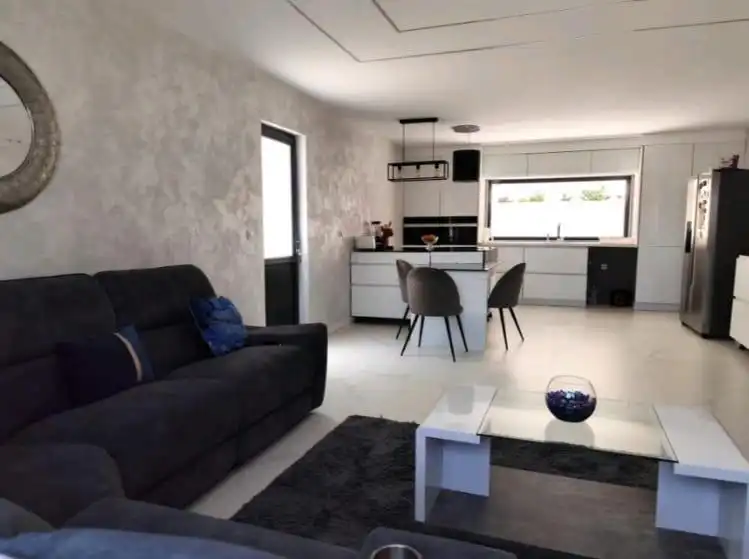 Chalet con terraza en venta en Garbinet - Vistahermosa, imagen 12