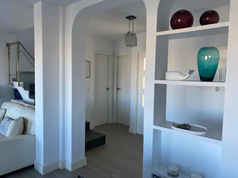 Dúplex en venta en La Manga del Mar Menor con Aire acondicionado, Calefacción y Jardín privado