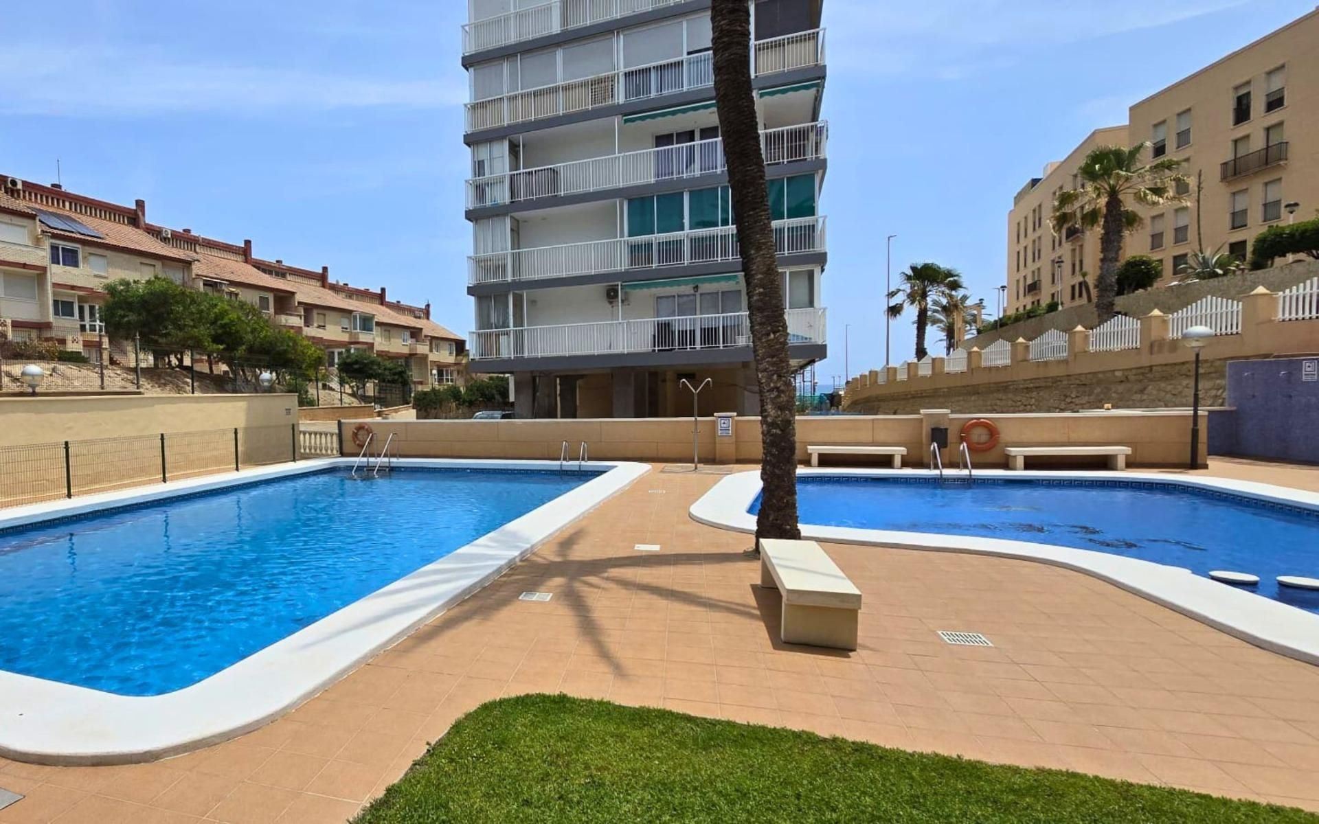 Swimming pool of Apartment for sale in El Campello  with Community pool