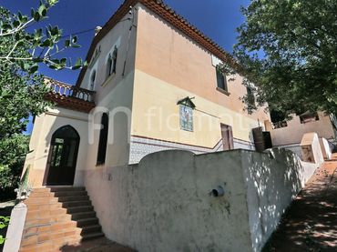Casa amb jardí en venda a Camí Can Barceló
