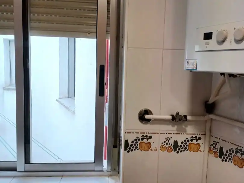 Badezimmer von Wohnung zum Verkauf in Valladolid Capital mit Terrasse und Balkon