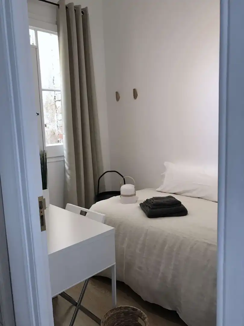 Bedroom of Flat for share in L'Hospitalet de Llobregat  with Air Conditioner, Heating and Terrace