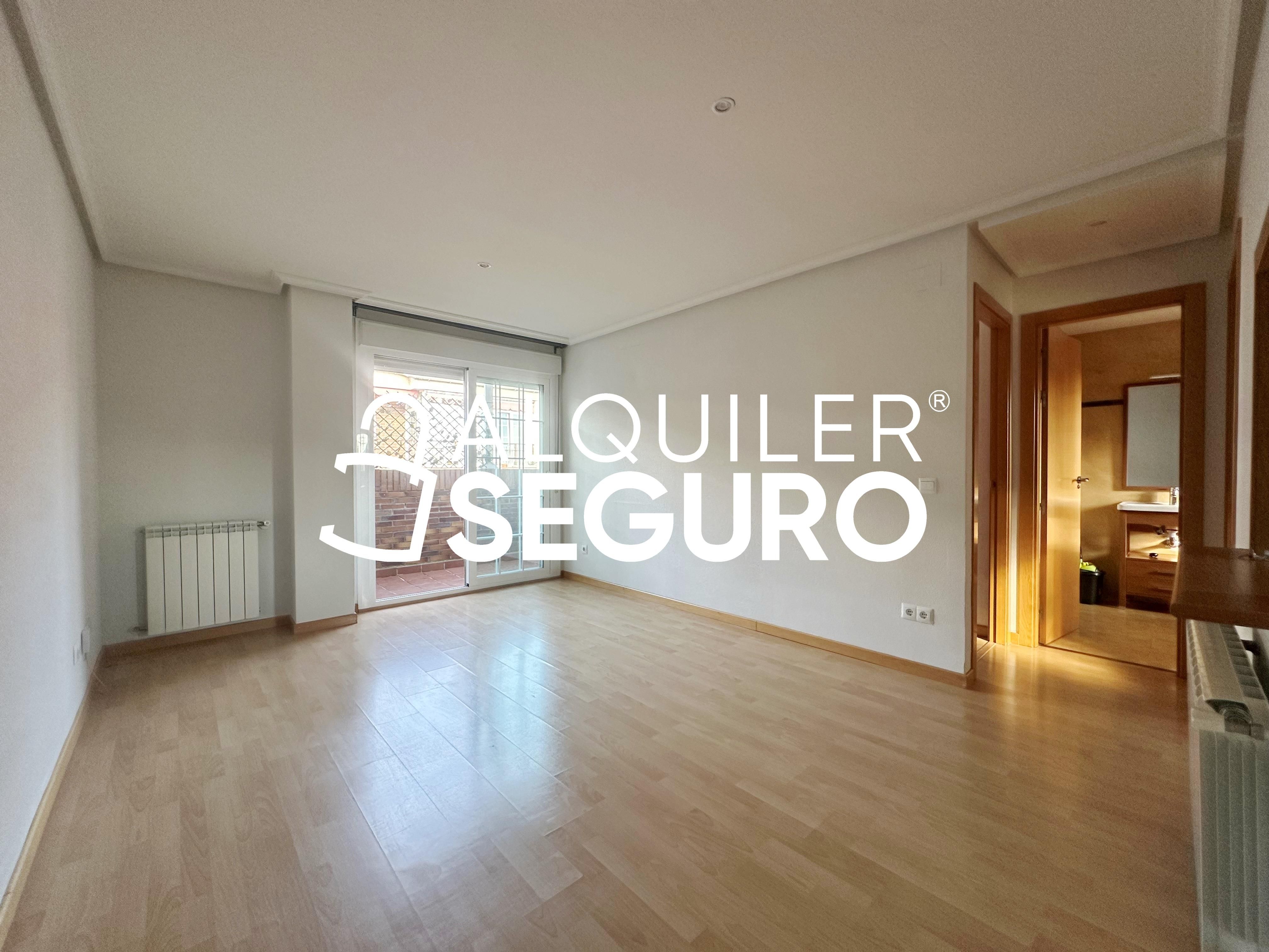 Sala de estar de Piso de alquiler en Collado Villalba con Calefacción y Terraza