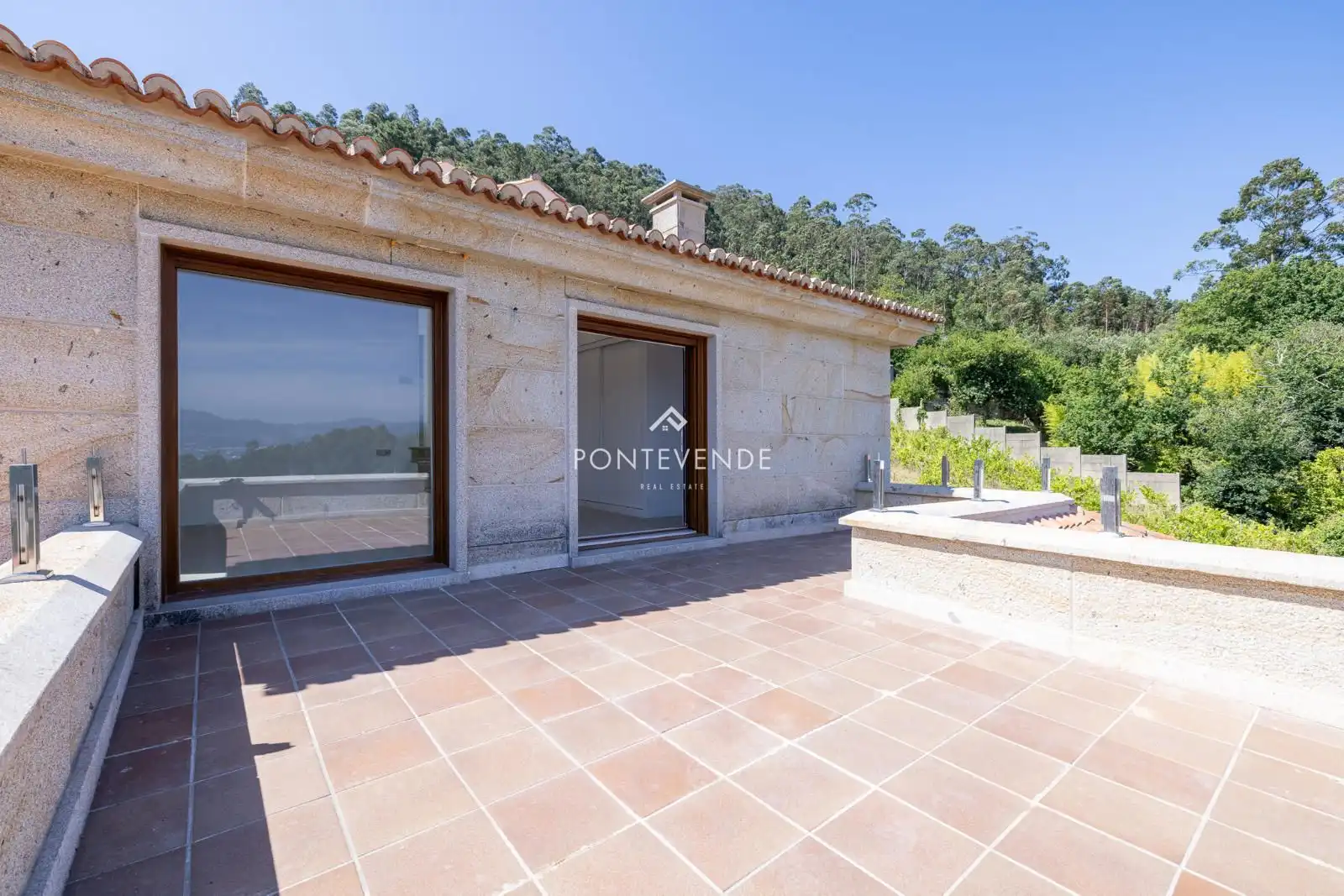 Terrace of Houses for sale in Sanxenxo  with Private garden, Parquet flooring and Terrace