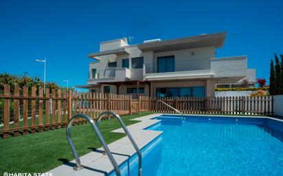 Swimming pool of House or chalet for sale in  Almería Capital  with Air Conditioner, Terrace and Swimming Pool