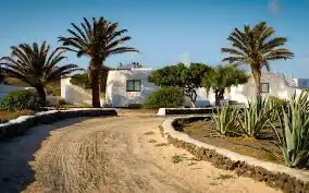 Vista exterior de Casa o chalet en venta en Teguise con Jardín privado y Terraza