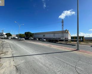 Vista exterior de Nau industrial en venda en Alcalá de Guadaira