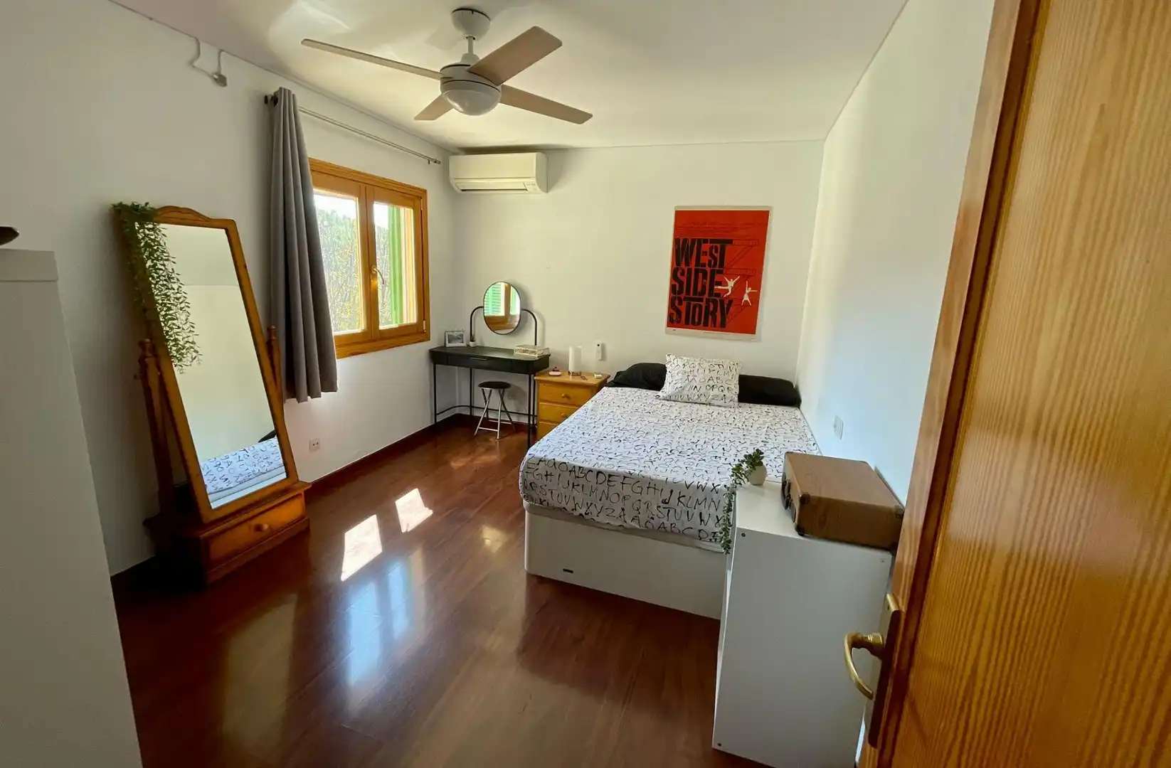 Bedroom of Country homes for sale in Bunyola  with Air Conditioner, Heating and Private garden