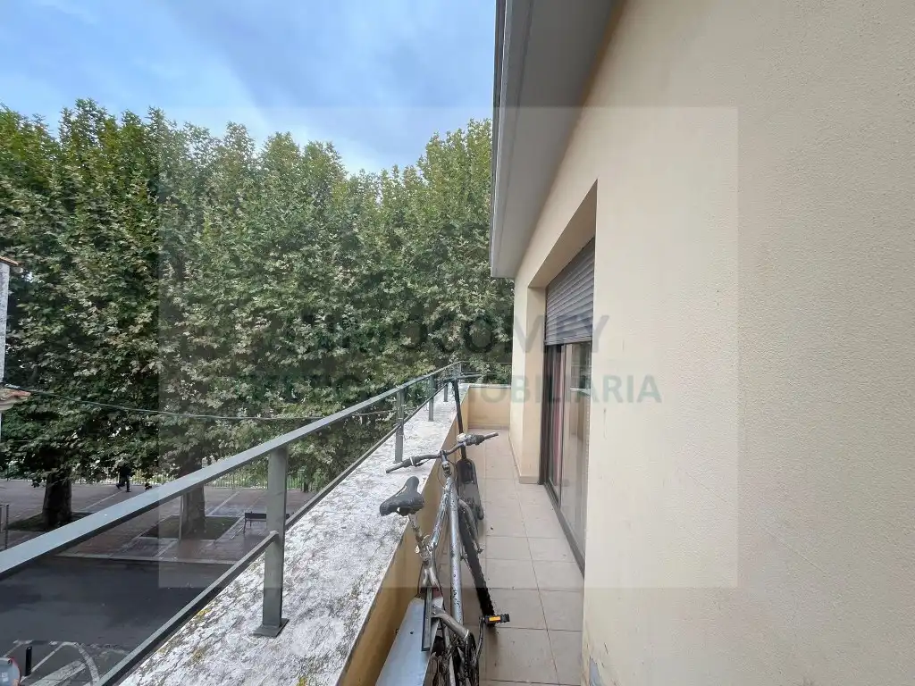 Terraza de Dúplex en venta en La Bisbal d'Empordà