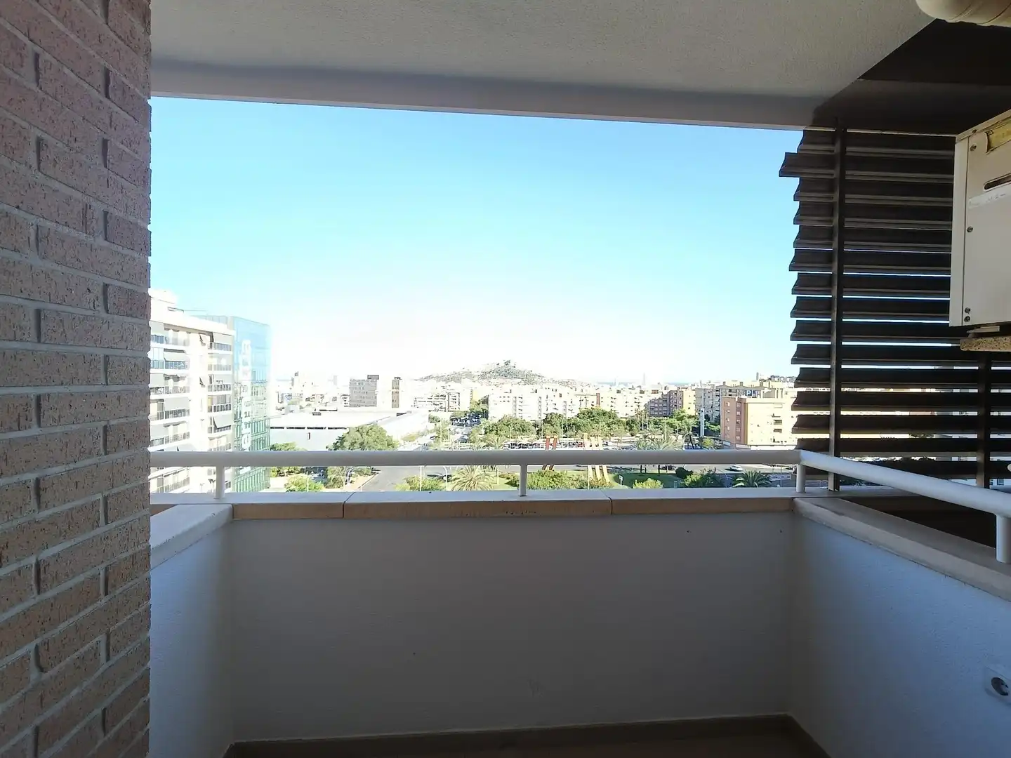 Terraza de Piso en venta en Alicante / Alacant con Aire acondicionado, Jardín privado y Trastero