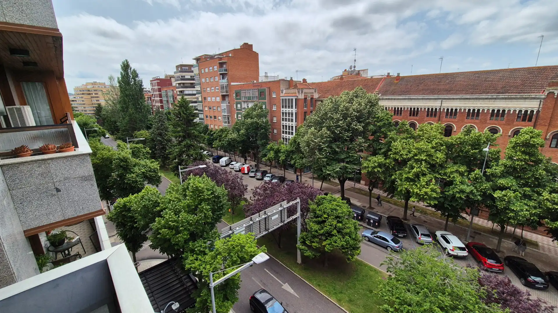 Vista exterior de Piso en venta en Palencia con Calefacción, Terraza y Trastero
