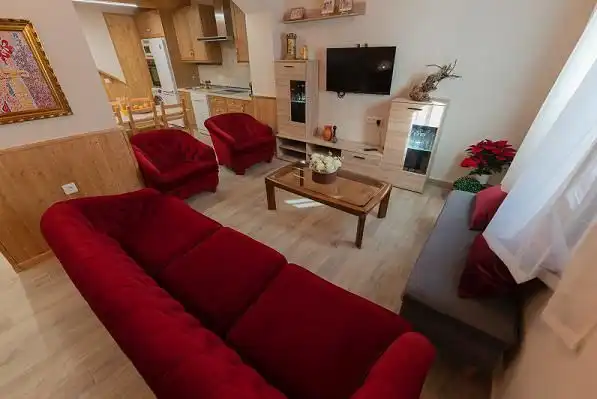 Sala d'estar de Casa o xalet en venda en Villamayor de Calatrava amb Aire condicionat, Terrassa i Moblat