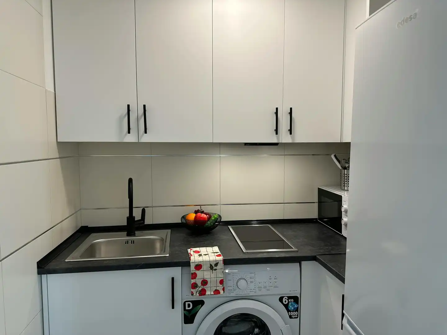 Cocina de Piso de alquiler en Madrid con Calefacción, Amueblado y Lavadora