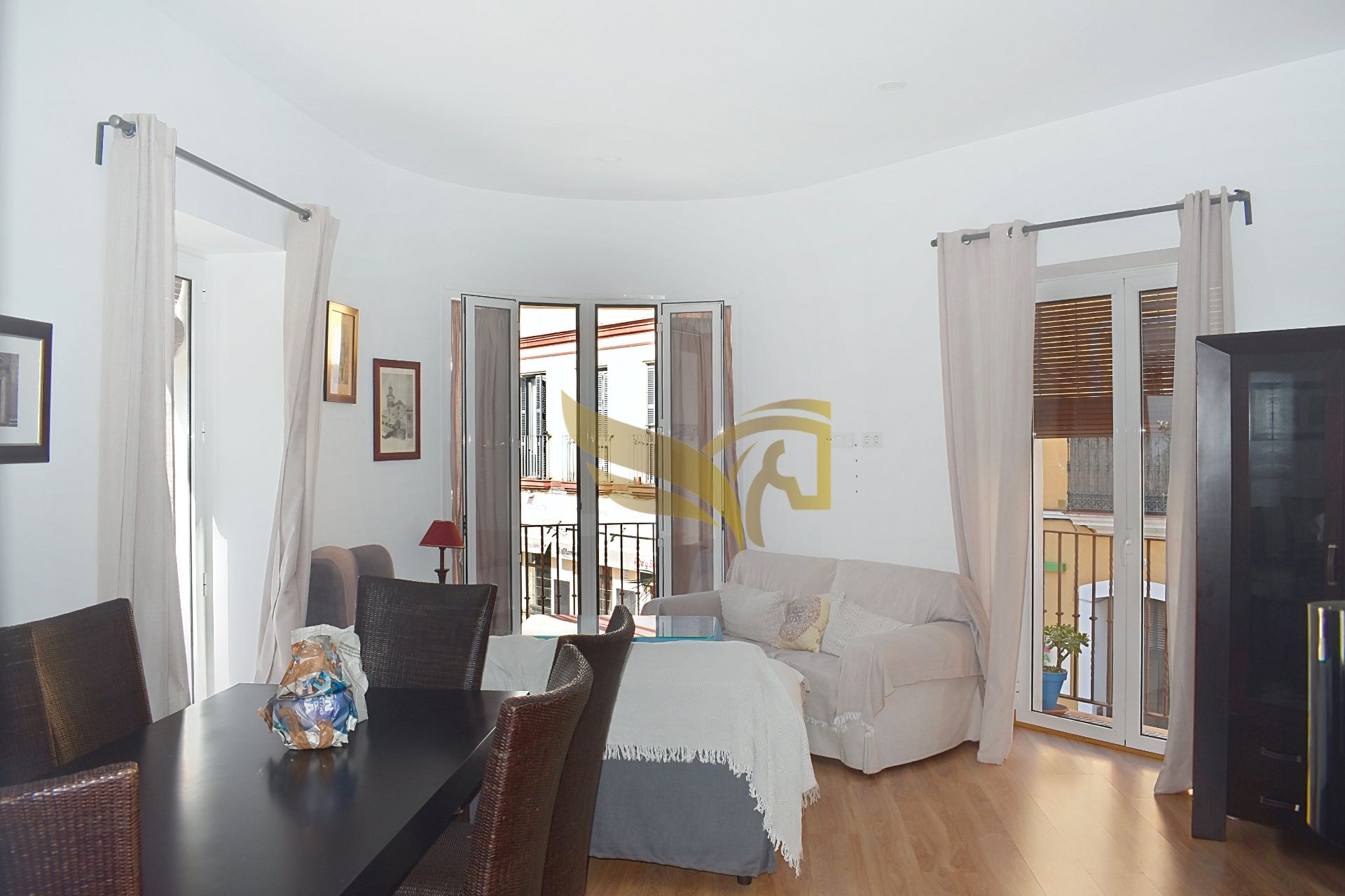 Piso en venta en Calle Peris Mencheta, Feria, Casco Antiguo