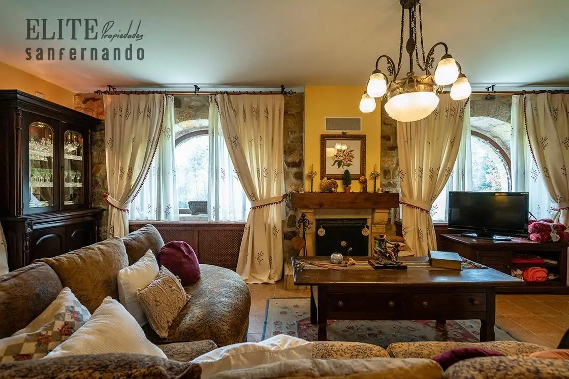 Sala de estar de Casa o chalet en venta en Santa María de Cayón con Calefacción, Jardín privado y Terraza