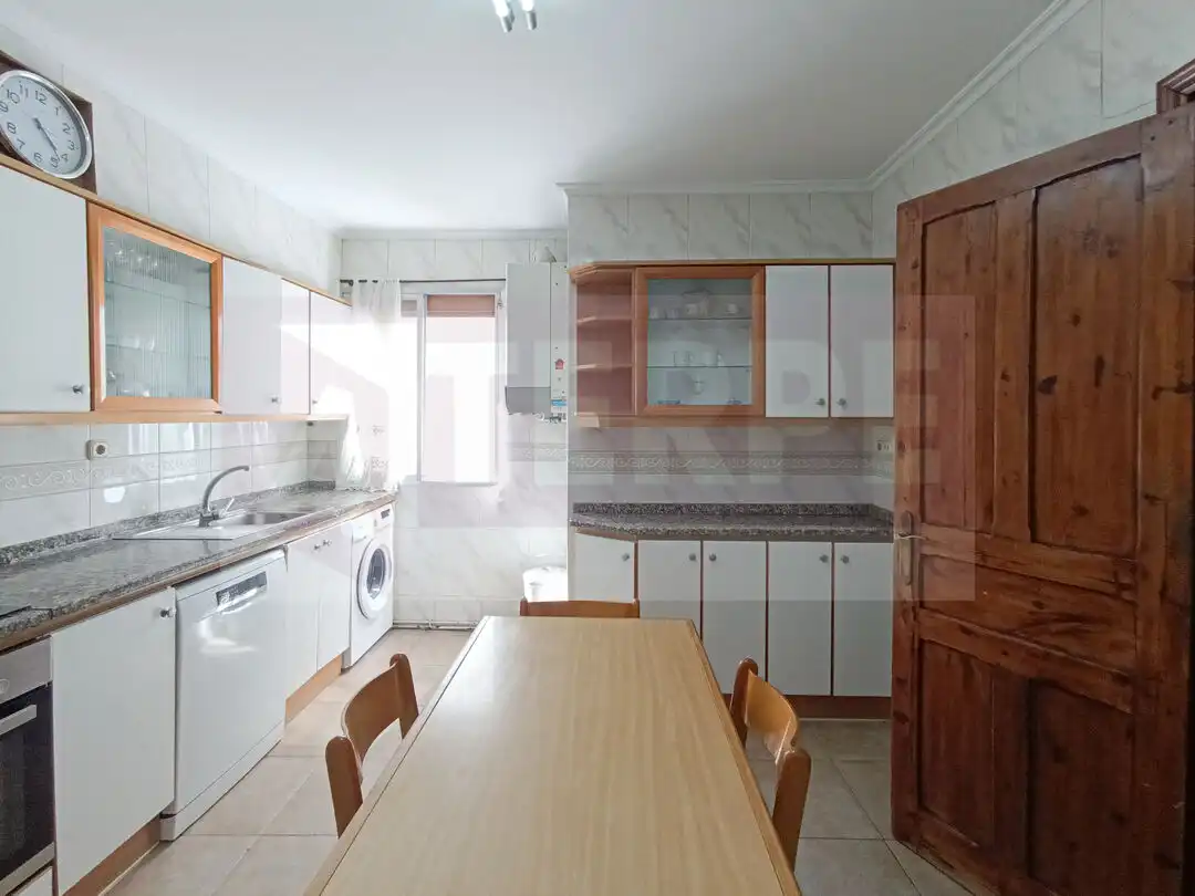 Flat for sale in Zumalakarregi Kalea, Pasaia