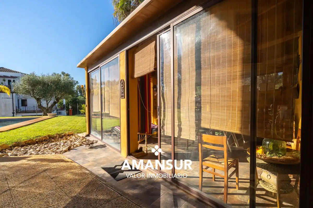 Chalet con piscina en venta en Avenida del Almendro, imagen 107