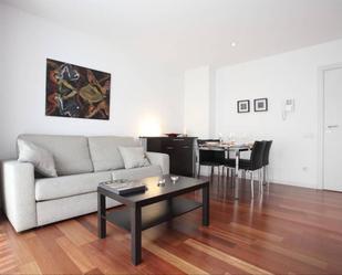 Apartament de lloguer a Carrer de Còrsega, El Camp d'en Grassot i Gràcia Nova