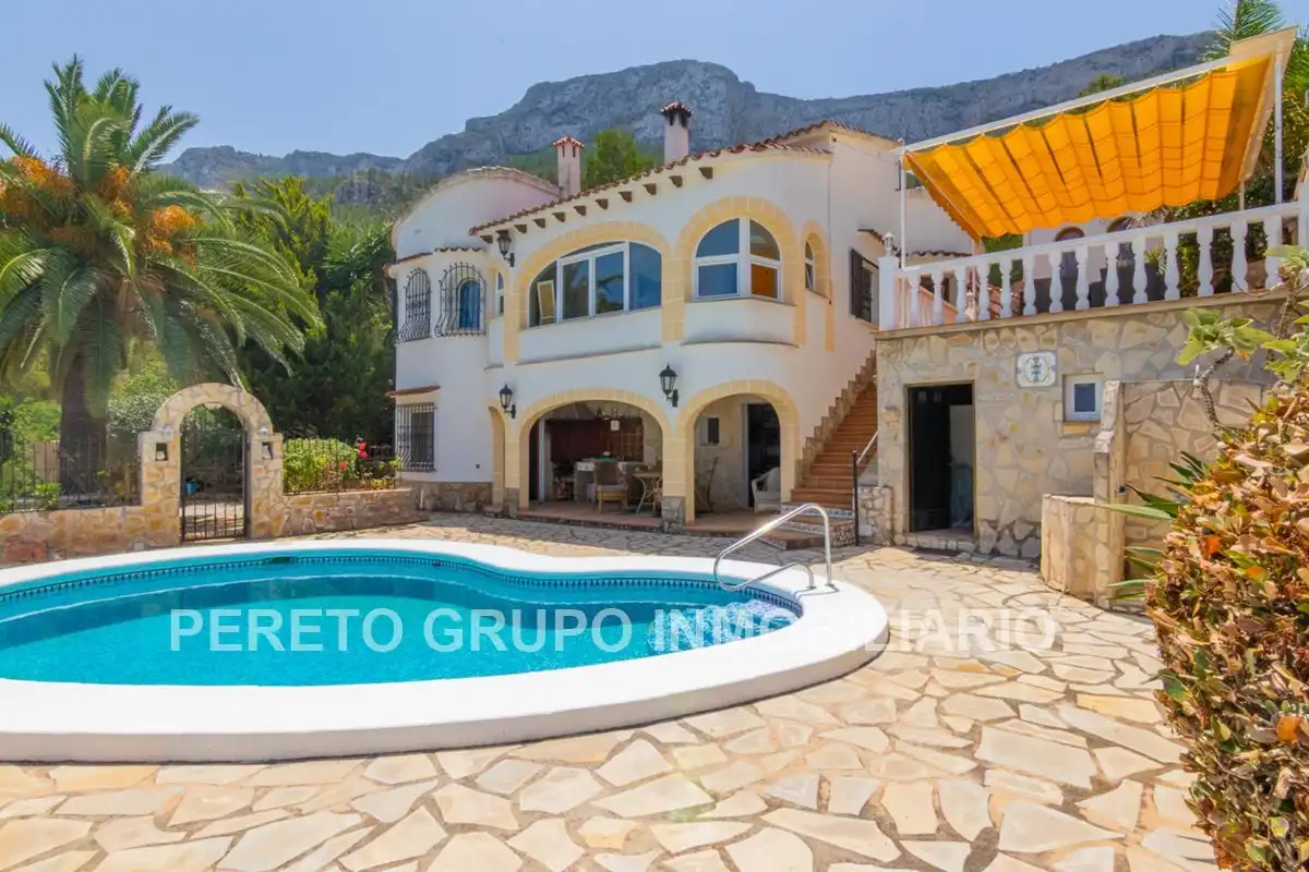 Exterior view of Houses for sale in Dénia  with Air Conditioner, Heating and Private garden