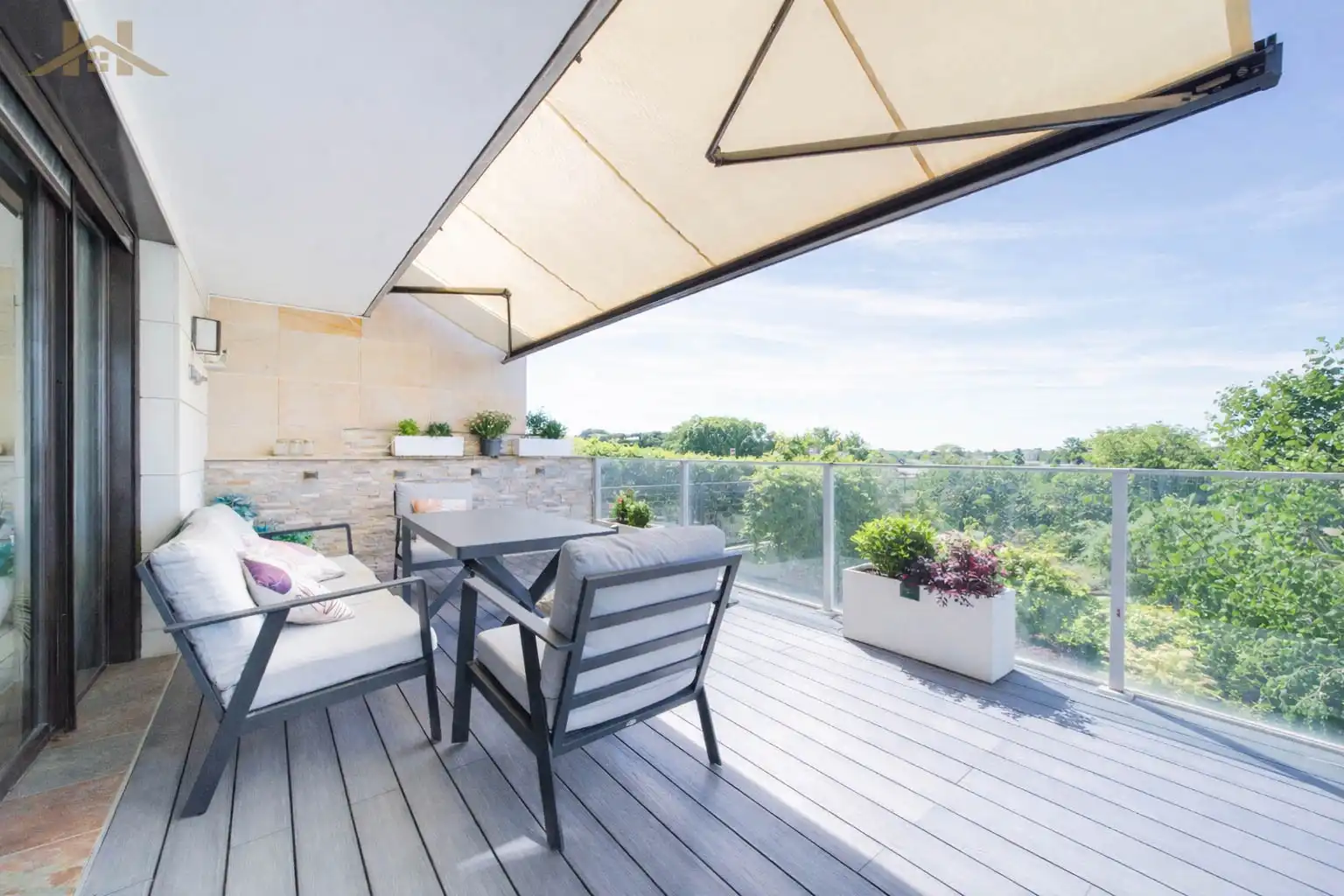 Terrasse von Wohnung zum Verkauf in Boadilla del Monte mit Klimaanlage, Heizung und Terrasse