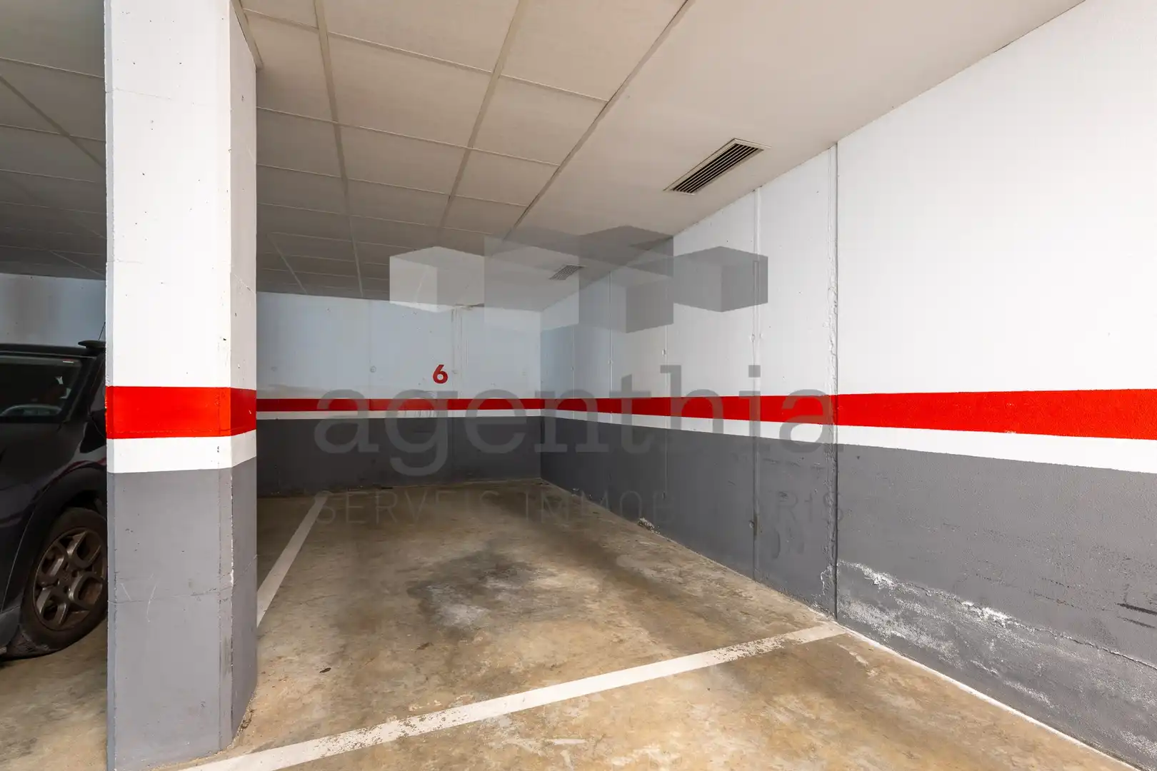 Parking de Casa adosada en venta en Aiguaviva con Aire acondicionado, Calefacción y Terraza