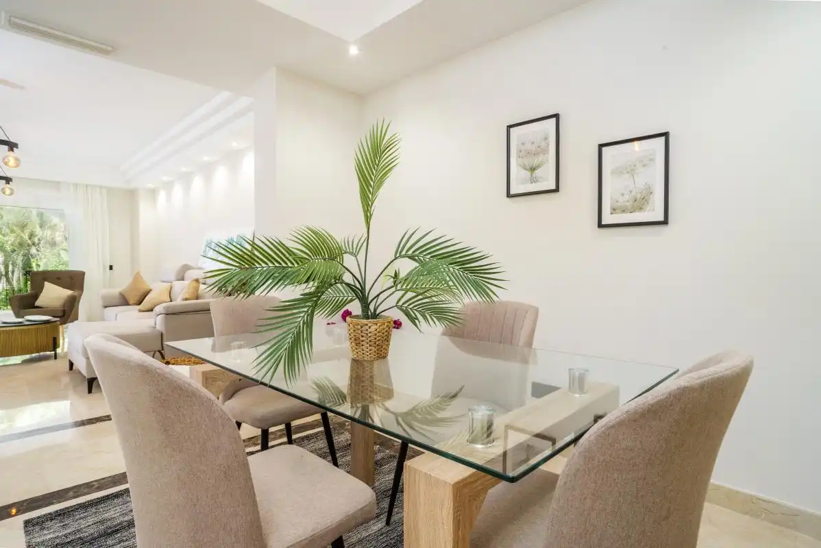 Dining room of Flat for sale in Marbella  with Air Conditioner, Heating and Private garden