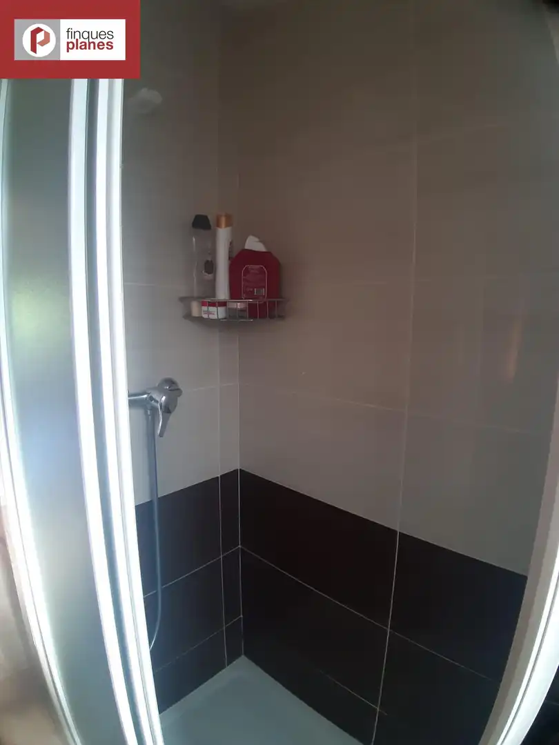 Baño de Dúplex en venta en Les Valls de Valira con Calefacción, Terraza y Amueblado