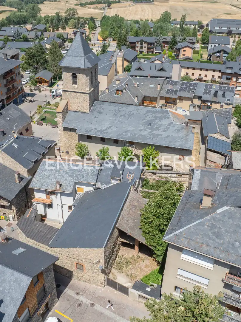 Vista exterior de Residencial en venta en Alp