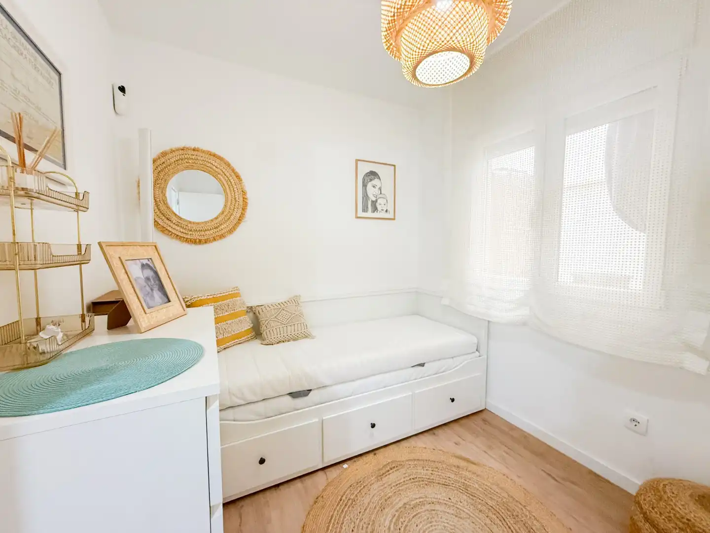 Habitación de Piso en venta en Águilas con Amueblado, Horno y Balcón
