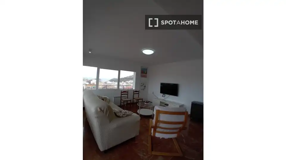 Sala d'estar de Pis de lloguer en Alicante / Alacant amb Aire condicionat, Calefacció i Moblat