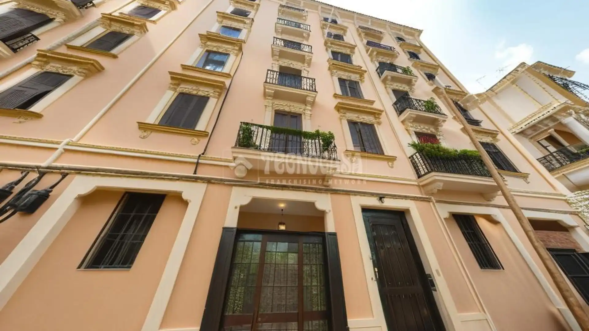 Exterior view of Flat for sale in  Barcelona Capital