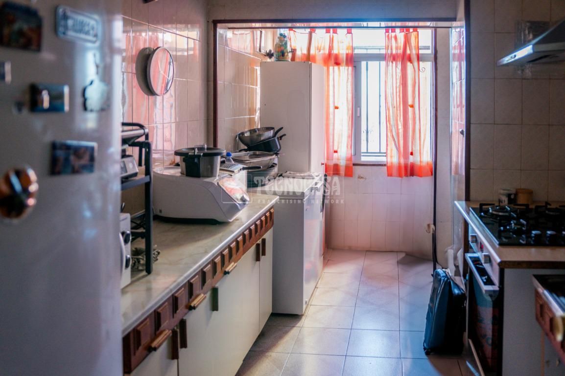 Cocina de Piso en venta en  Granada Capital