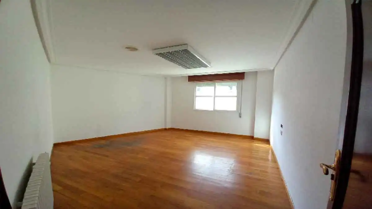 Piso en venta en ELOI RODRIGUEZ BARRIOS,Nº41,PL.3,PT.IZDA, 41, O Barco de Valdeorras