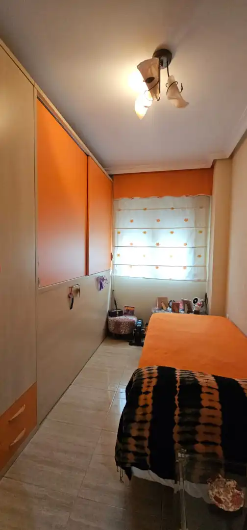 Habitación de Piso en venta en Puertollano con Calefacción y Amueblado