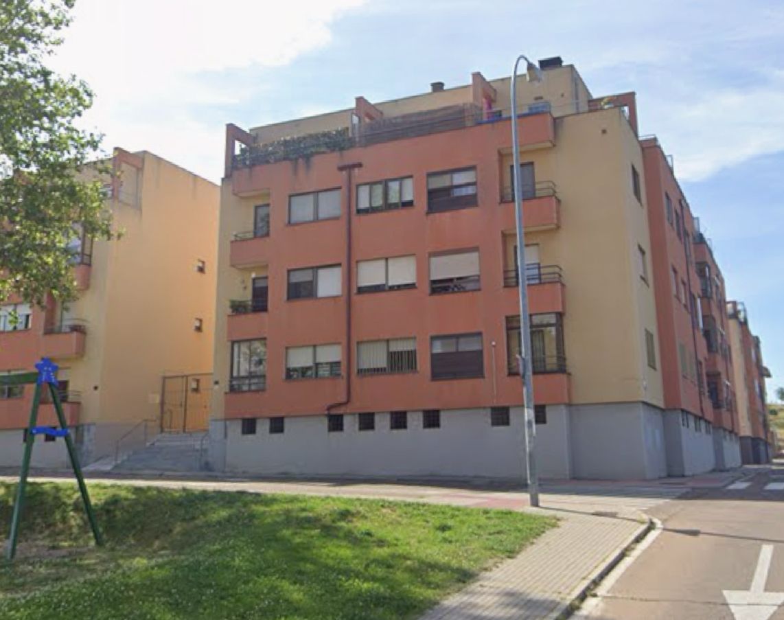 Exterior view of Attic for sale in Salamanca Capital  with Air Conditioner, Heating and Parquet flooring