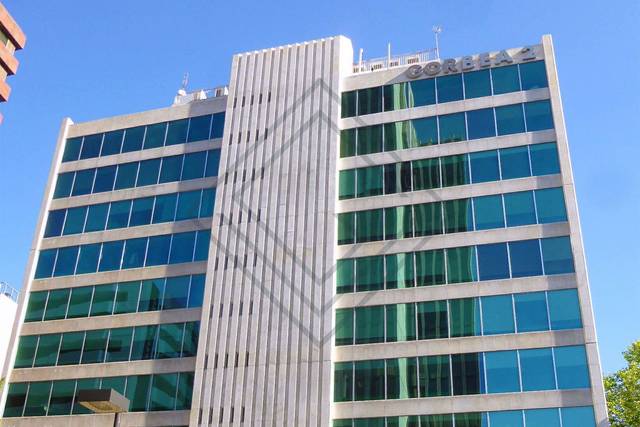 Oficina en Alquiler en Paseo de la Castellana en Castillejos - Cuzco