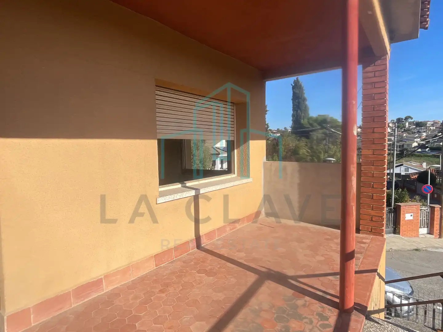 Vista exterior de Casa adosada en venta en Lliçà d'Amunt con Jardín privado, Terraza y Balcón