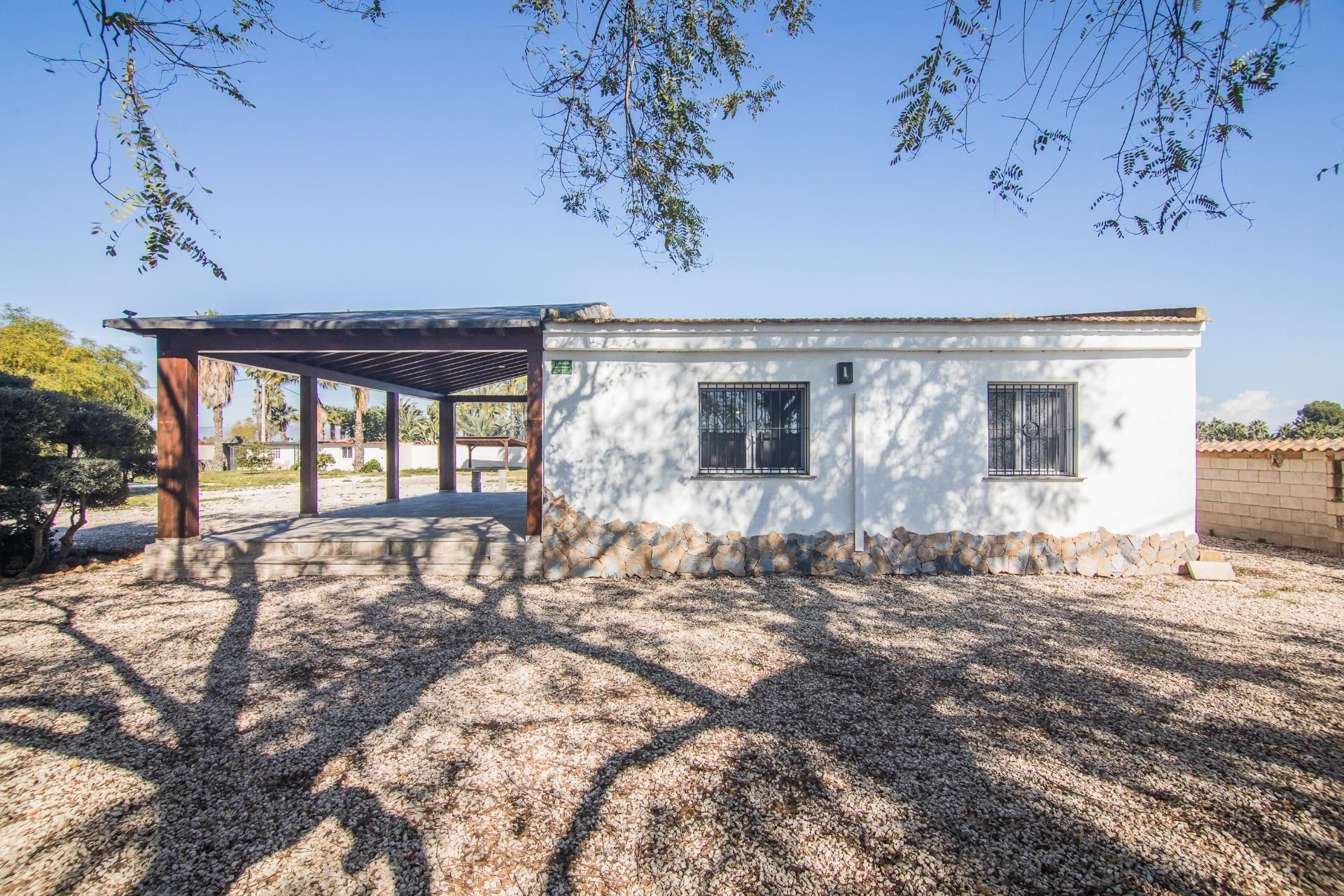 Vista exterior de Casa o xalet en venda en Catral amb Jardí privat, Terrassa i Traster