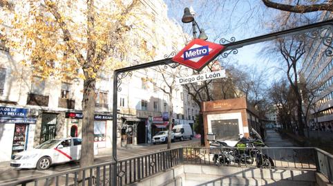 Photo 3 of Garage to rent in Jerónimos, Madrid